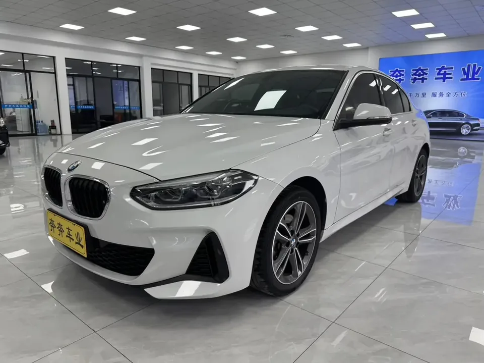 BMW 1 Series BMW 1 Series 2021 120i M Sport Night Edition 2022 — photo 1, buy with delivery to Moscow