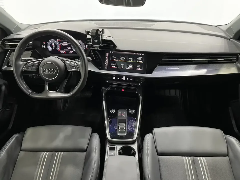 Audi A3 Audi A3 2021 A3L Limousine 35 TFSI Stylish Sports 2022 — thumbnail 3