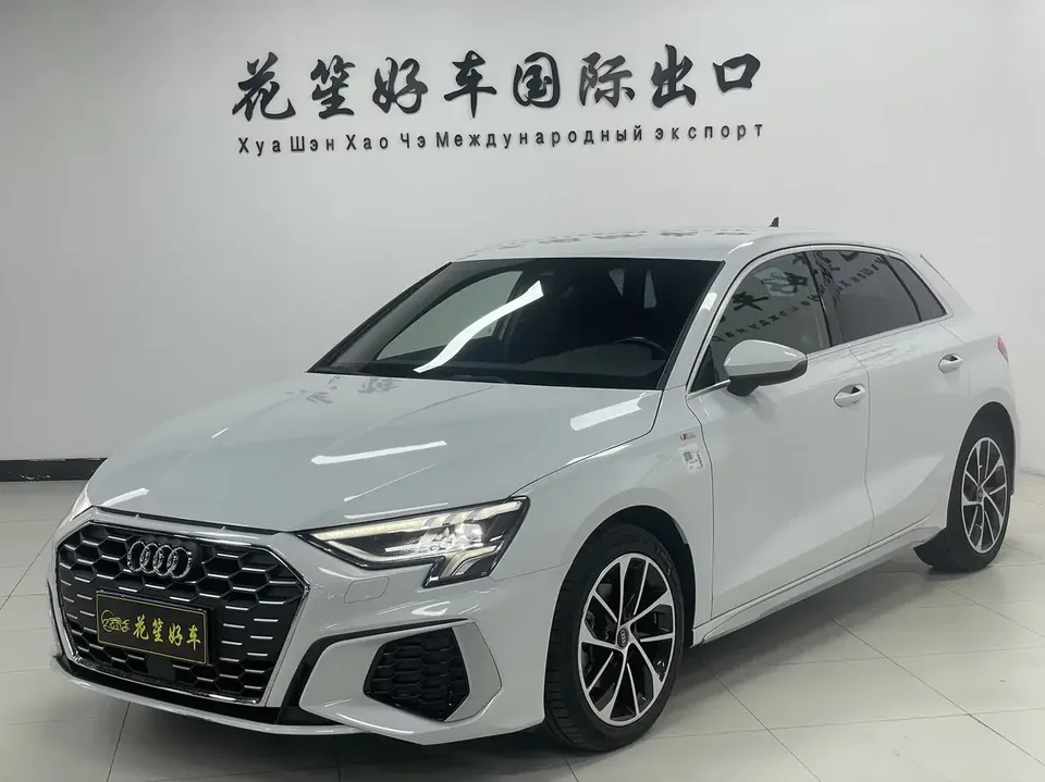 Audi A3 Audi A3 2023 Sportback 35 TFSI: A progressive sports model 2023 — photo 1, buy with delivery to Moscow