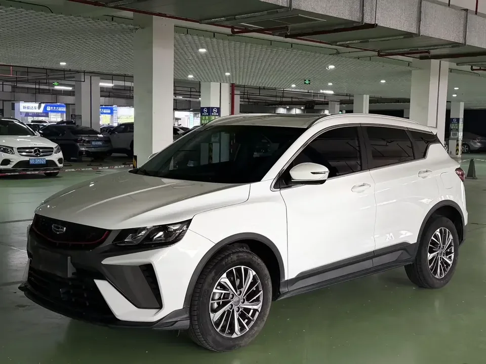 Geely Coolray SX11 Binyue 2021 240T DCT Platinum Edition 2022 — photo 1, buy with delivery to Moscow