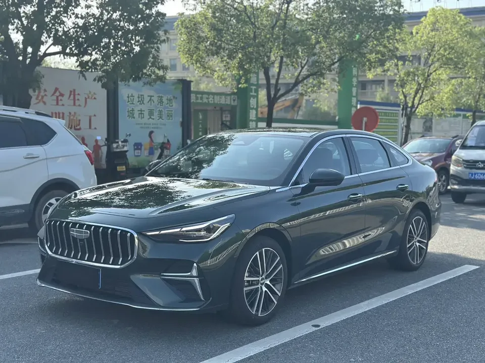 Geely Emgrand emgrand 2026 5th Generation 1.5T DCT Flagship Model 2026 — photo 1, buy with delivery to Moscow