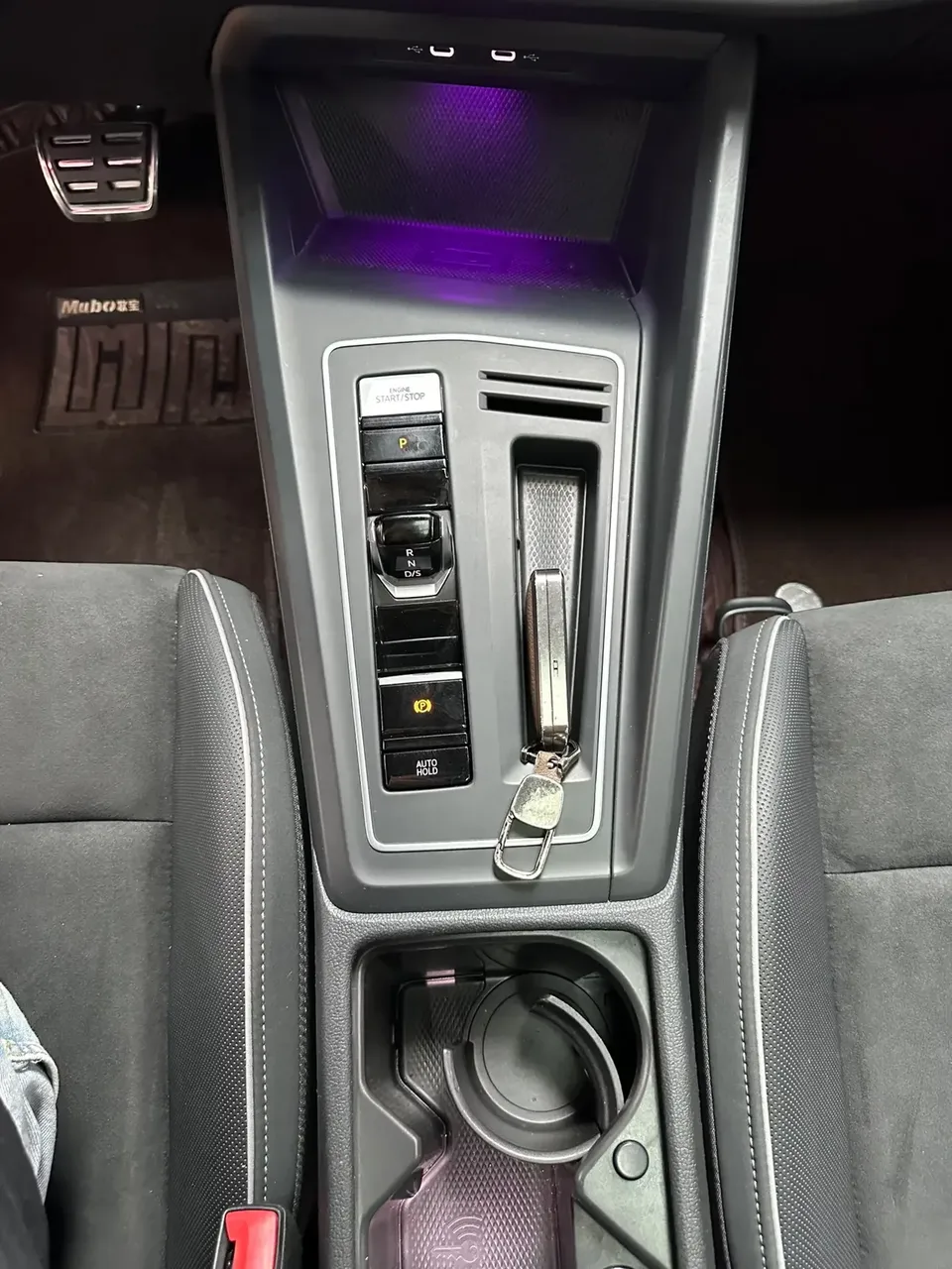 Volkswagen Golf golf 2021 280TSI DSG R-Line 2022 — миниатюра 5