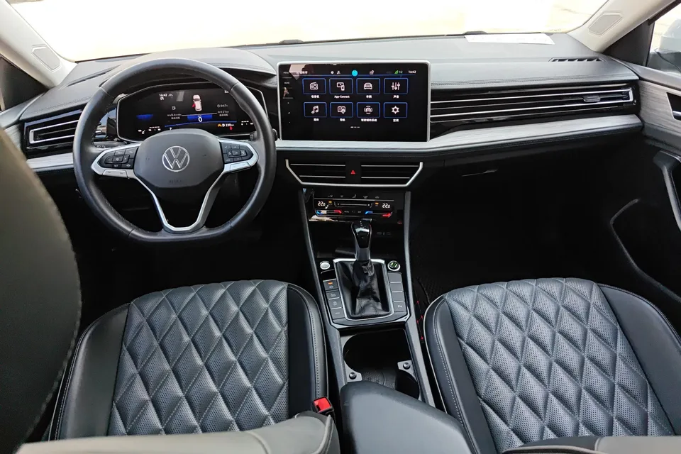 Volkswagen Sagitar Sagitar 2023 200TSI DSG Beyond Edition 2023 — thumbnail 4