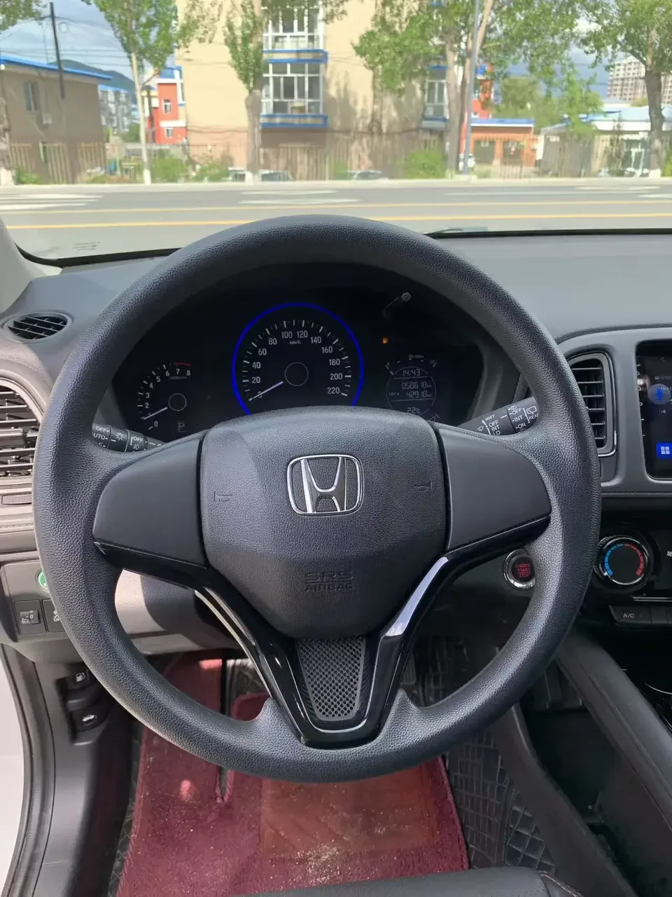 Honda VEZEL Binzhi 2022 1.5L CVT Elite Smart Edition 2022 — thumbnail 5