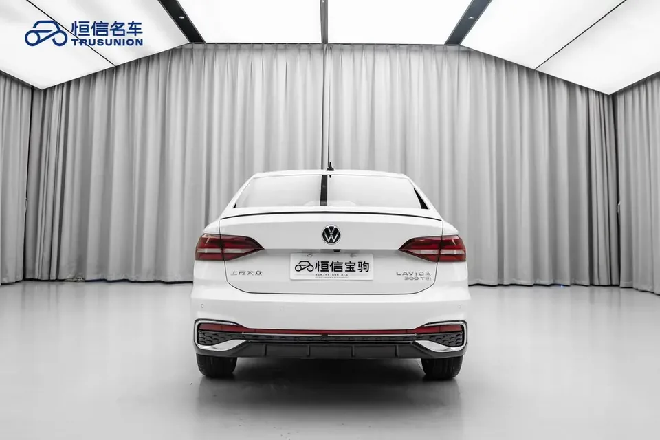 Volkswagen Lavida Lavida 2023 300TSI DSG Starry Sky Edition 2024 — thumbnail 2
