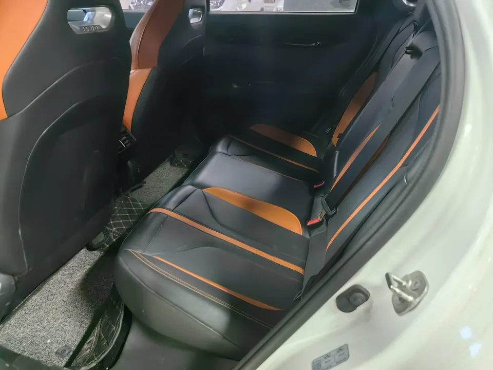 Changan UNI-V Changan UNI-V 2024 1.5T Premium Sports 2025 — миниатюра 3