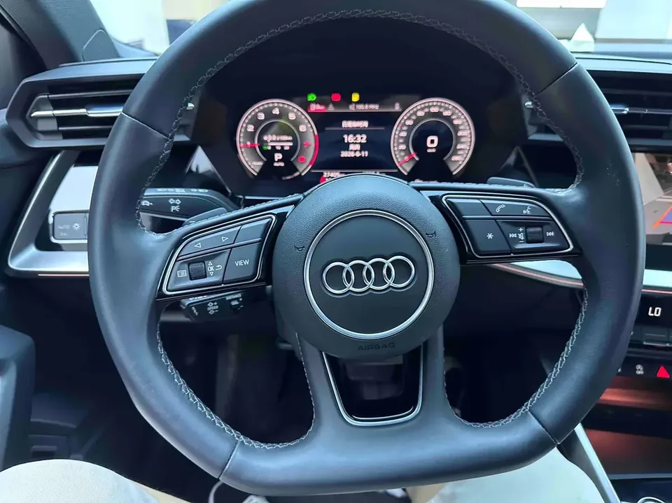 Audi A3 Audi A3 2022 Sportback 35 TFSI Luxury Sports 2022 — thumbnail 5