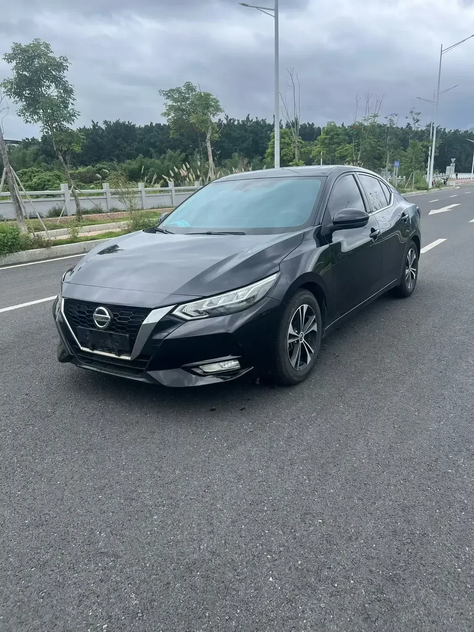 Nissan Sylphy Sylphy 2022 1.6L XL CVT Enjoy Edition 2022 — photo 1, buy with delivery to Moscow