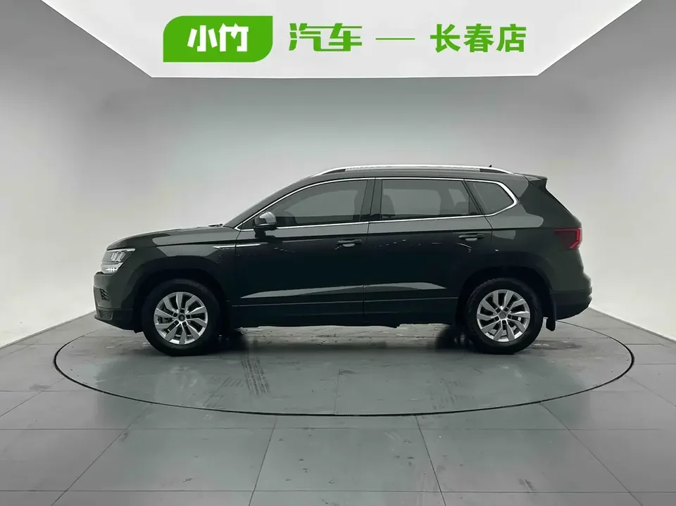 Volkswagen Tharu tuyue 2022 280TSI 2WD Fashion Edition 2022 — thumbnail 3