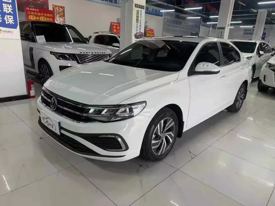 Volkswagen Bora Bora 2025 200TSI DSG Joyride Navigation Edition 2025 — photo 1, buy with delivery to Moscow
