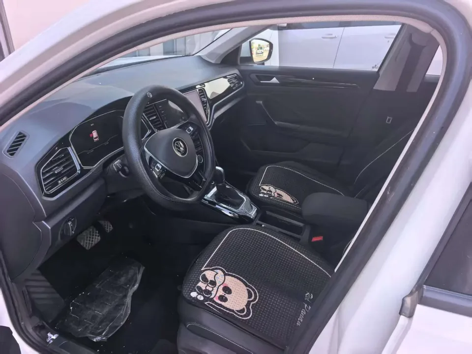Volkswagen T-Roc TANG 2022 280TSI DSG 2WD Comfort PLUS 2022 — thumbnail 3
