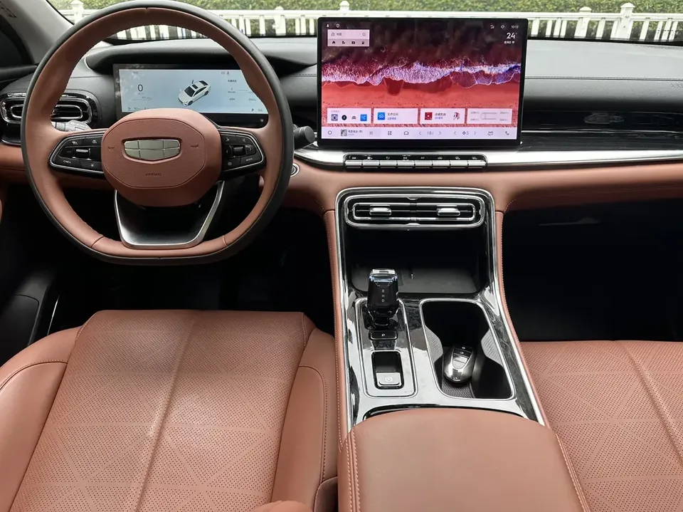 Geely Emgrand emgrand 2026 5th Generation 1.5T DCT Flagship Model 2025 — thumbnail 5