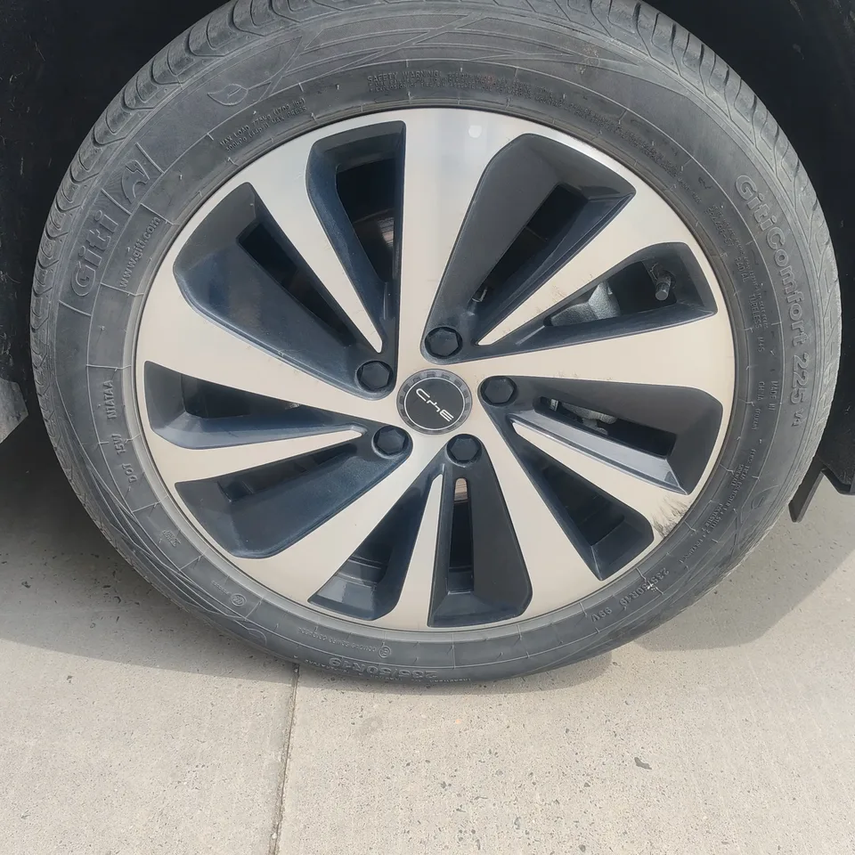 BYD Song PLUS DM Song PLUS DM 2024 DM-i Honor Edition 150KM Flagship PLUS 2024 — thumbnail 2