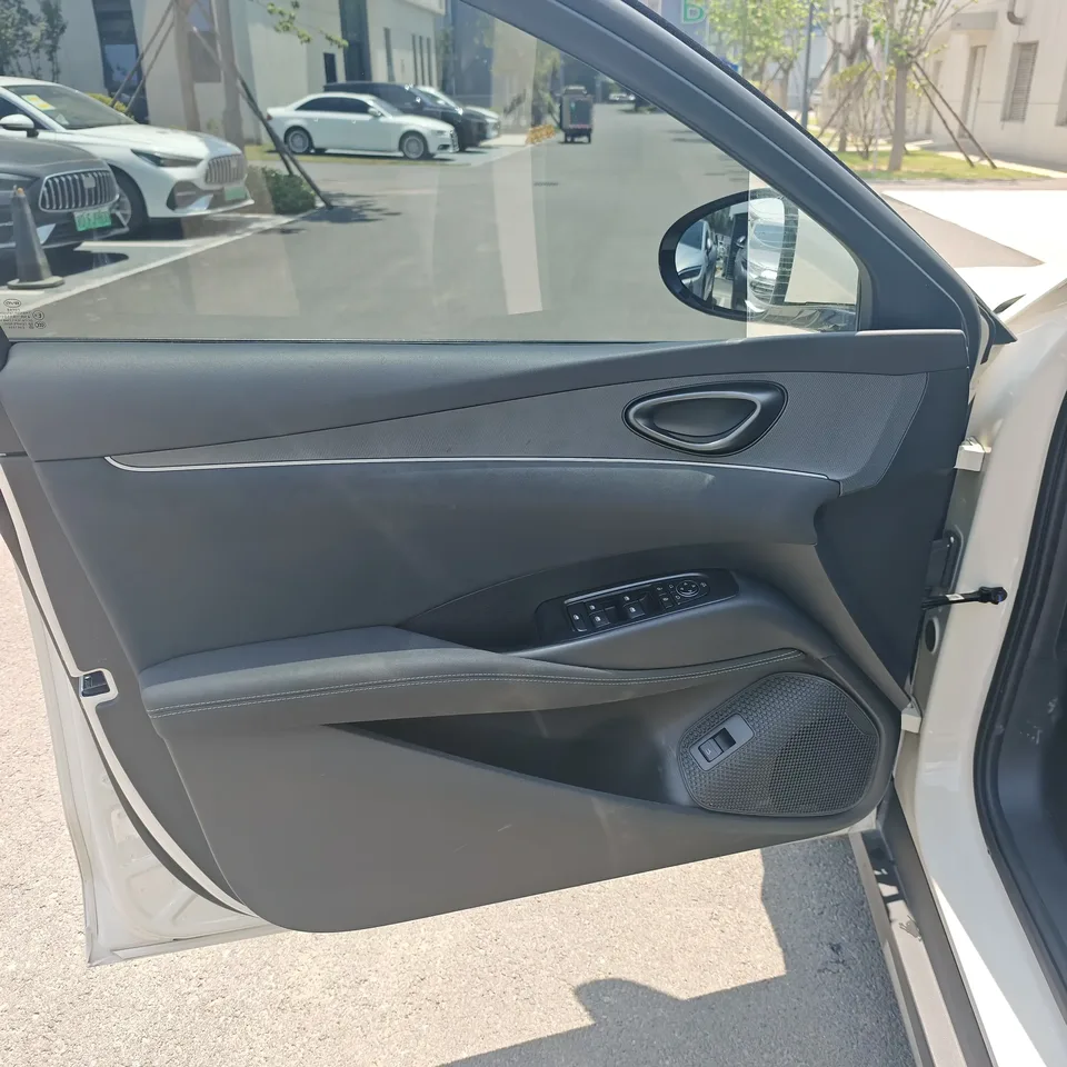 BYD Seal 06DM Travel Edition Seal 06DM Travel Edition 2025 DM-i 150KM Premium Edition 2025 — thumbnail 5