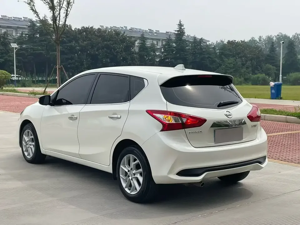 Nissan Tiida Tiida 2023 1.6L CVT Intelligent Travel Edition 2023 — thumbnail 4