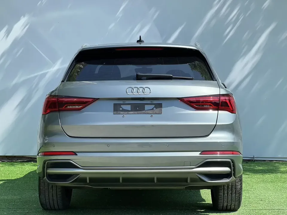 Audi Q3 Audi Q3 2022 35 TFSI Stylish Dynamic 2022 — миниатюра 2