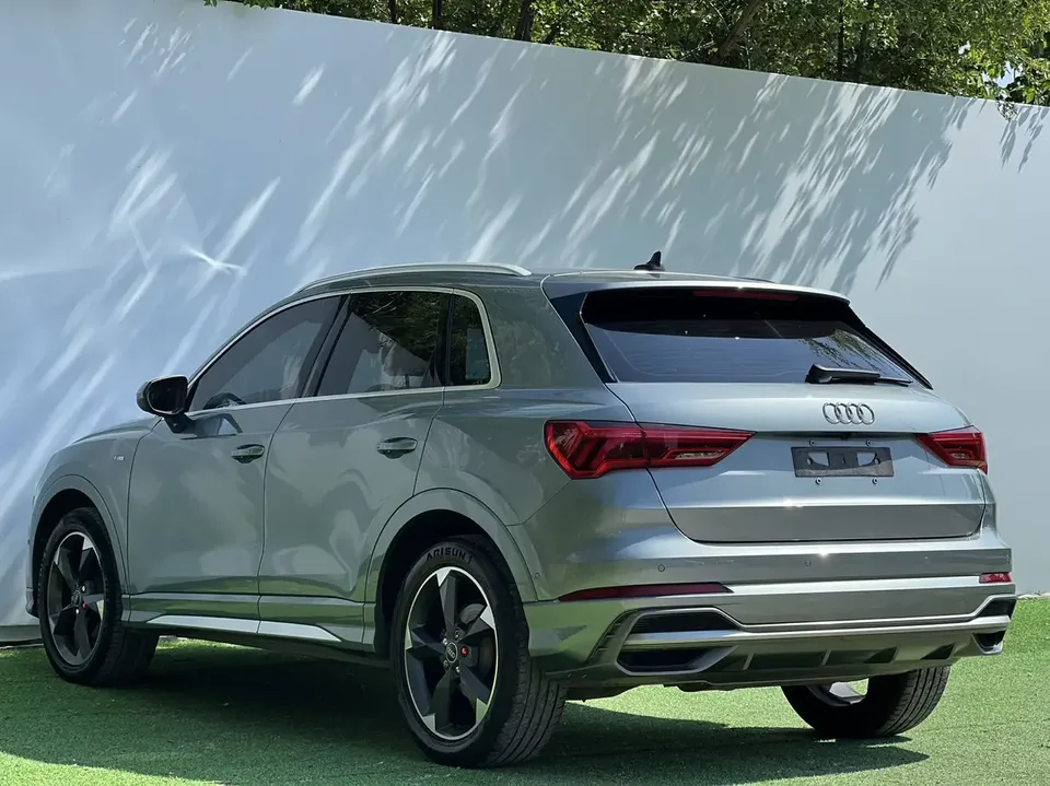Audi Q3 Audi Q3 2022 35 TFSI Stylish Dynamic 2022 — миниатюра 4
