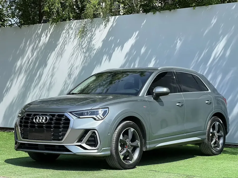 Audi Q3 Audi Q3 2022 35 TFSI Stylish Dynamic 2022 — фото 1, купить с доставкой в Москву