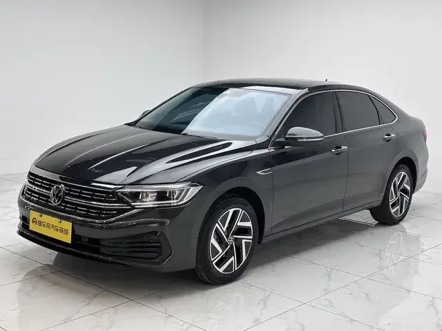 Volkswagen Sagitar Sagitar 2023 300TSI DSG Beyond Edition 2024 — photo 1, buy with delivery to Moscow