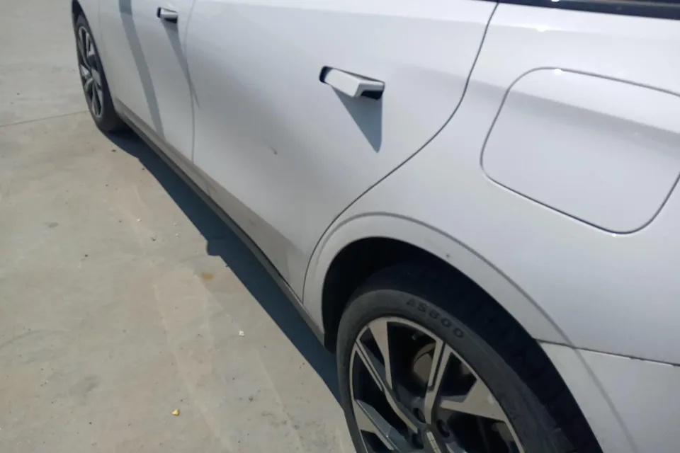 Geely Galaxy L6 Galaxy L6 2023 1.5T DHT 125km Starship 2024 — thumbnail 3