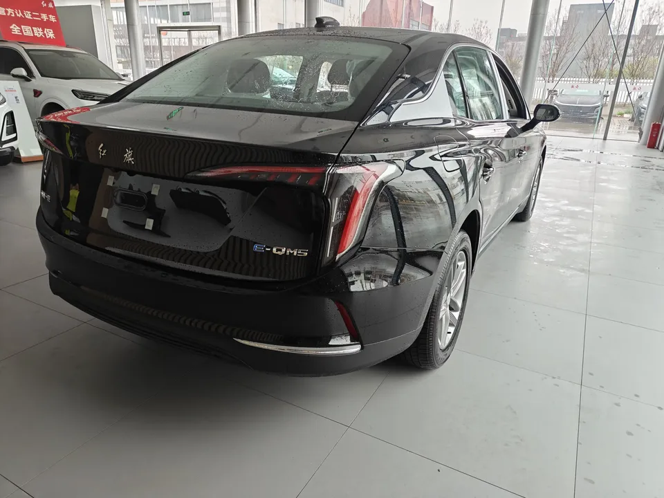 Hongqi E-QM5 Hongqi E-QM5 2025 500KM Travel Edition 2025 — thumbnail 4