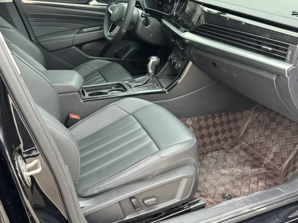 Volkswagen Passat Passat 2022 280TSI Business Edition 2023 — thumbnail 3