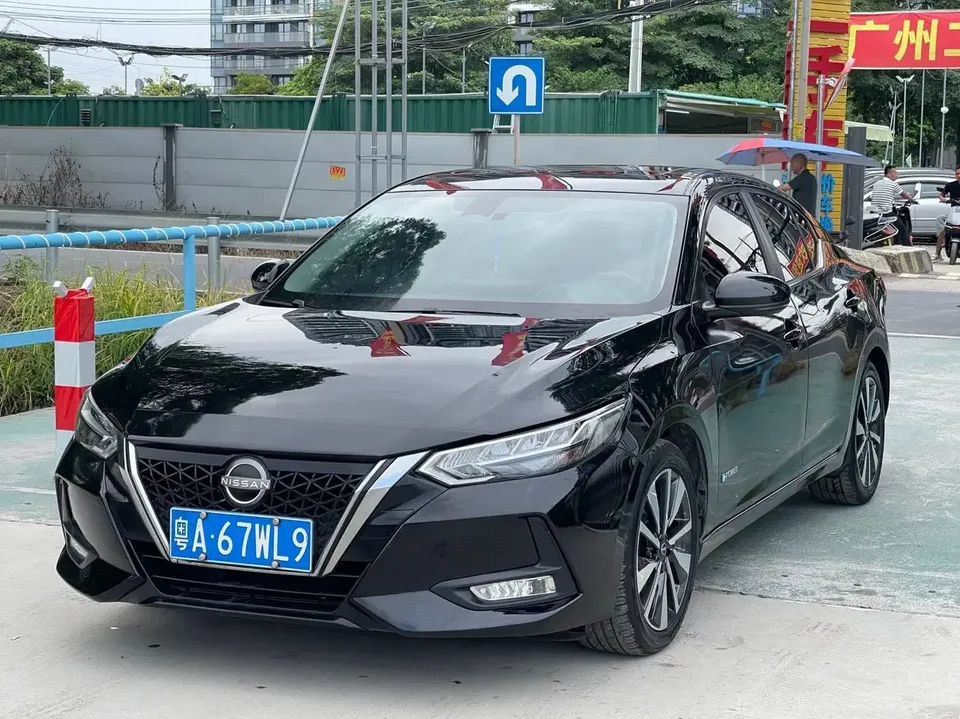 Nissan Sylphy Sylphy 2022 Electric drive version e-POWER Super Intelligent Link PLUS 2022 — photo 1, buy with delivery to Moscow