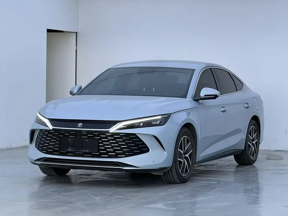 BYD Qin L DM Qin L DM 2024 DM-i 80KM Beyond 2024 — photo 1, buy with delivery to Moscow