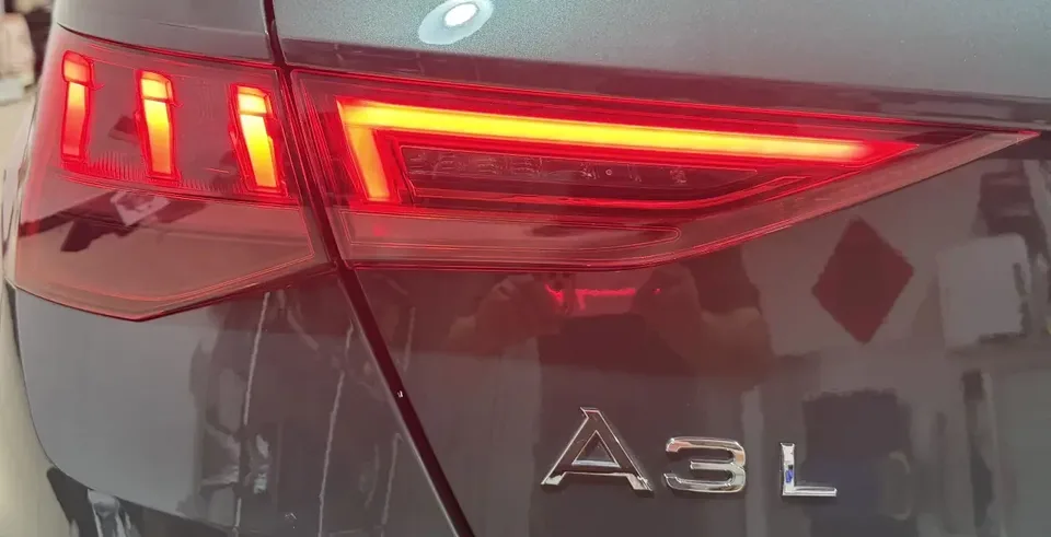 Audi A3 Audi A3 2022 Sportback 35 TFSI Stylish and sporty 2023 — thumbnail 3