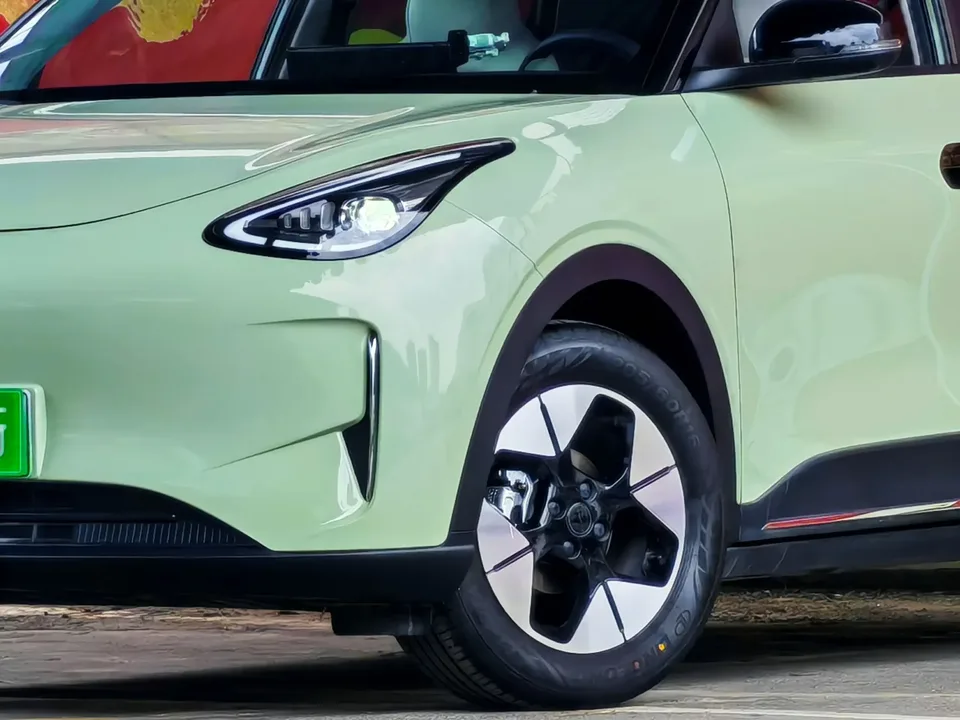 Geely Star Wish Star Wish 2025 UP 410km Explorer Edition 2025 — thumbnail 3