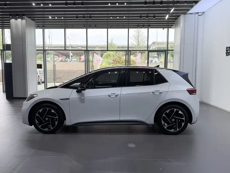 Volkswagen ID.3 Volkswagen ID.3 2023 Pure Smart Edition 2023 — thumbnail 4