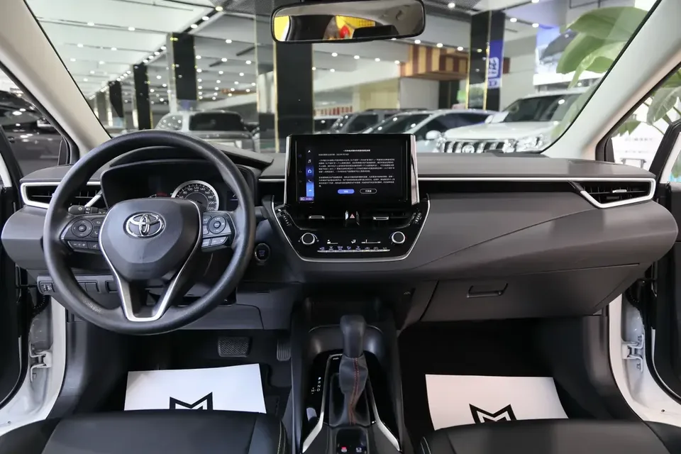 Toyota Corolla Corolla 2023 1.2T S-CVT Elite Edition 2023 — thumbnail 3