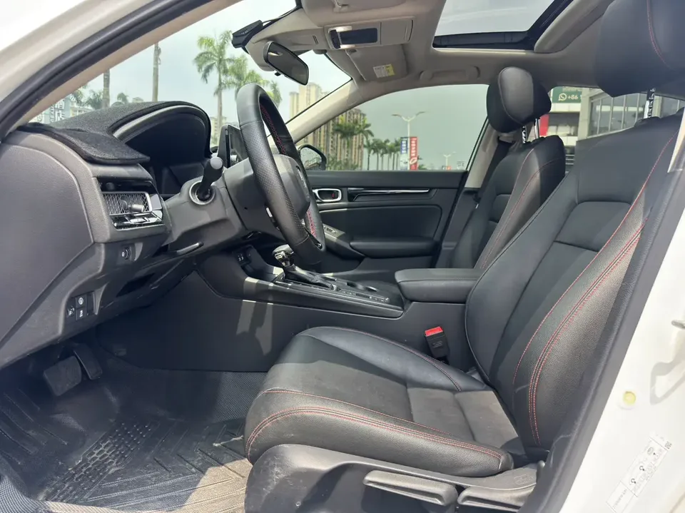 Honda Integra Style 2022 240TURBO CVT Tech Edition 2022 — thumbnail 4
