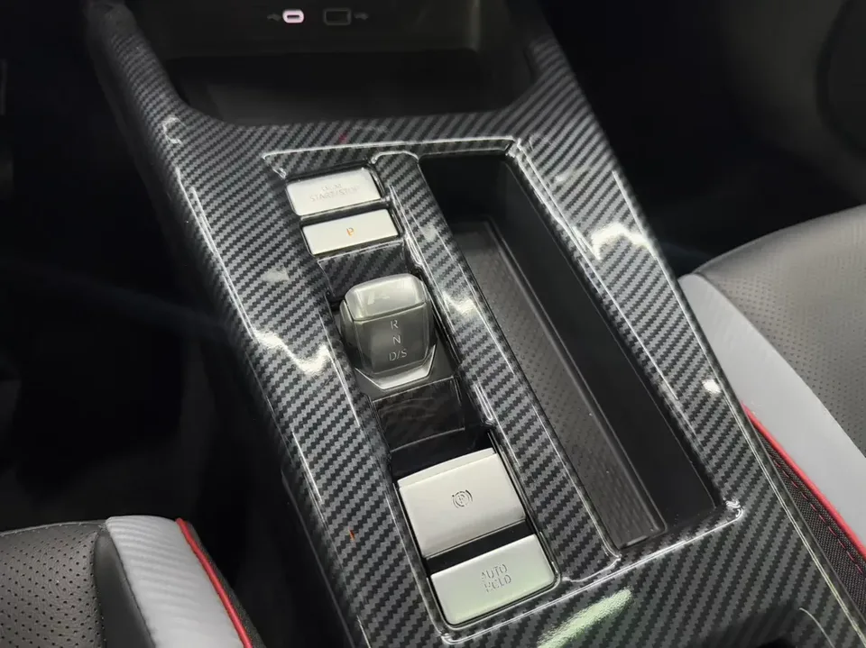 Volkswagen Lamando Lingdu 2022 Lingdu L 280TSI DSG Cool Edition 2022 — thumbnail 4