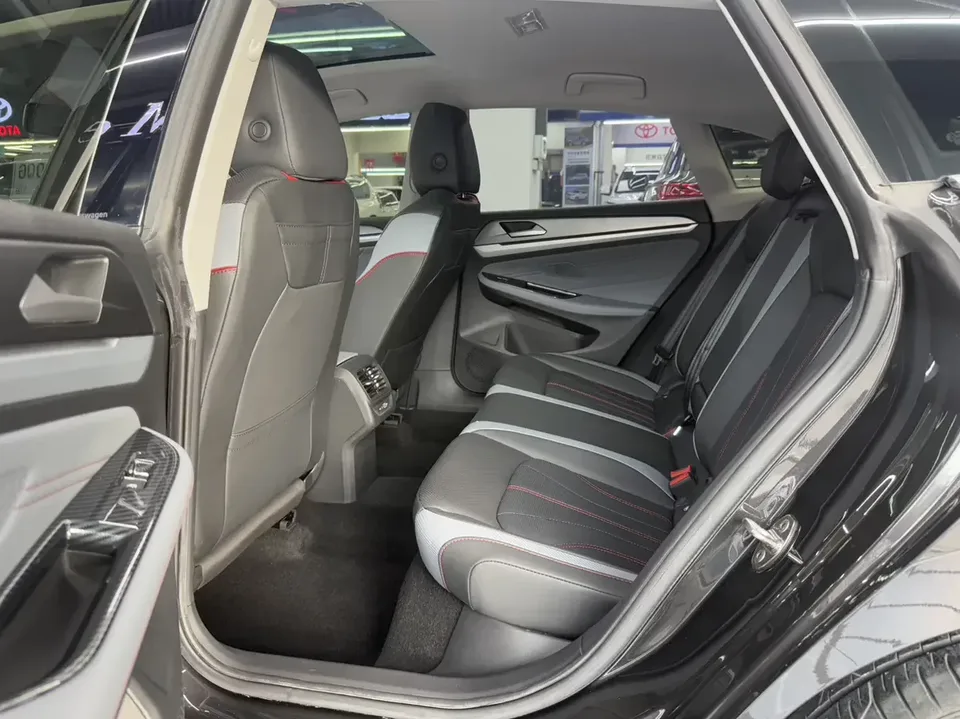Volkswagen Lamando Lingdu 2022 Lingdu L 280TSI DSG Cool Edition 2022 — thumbnail 5