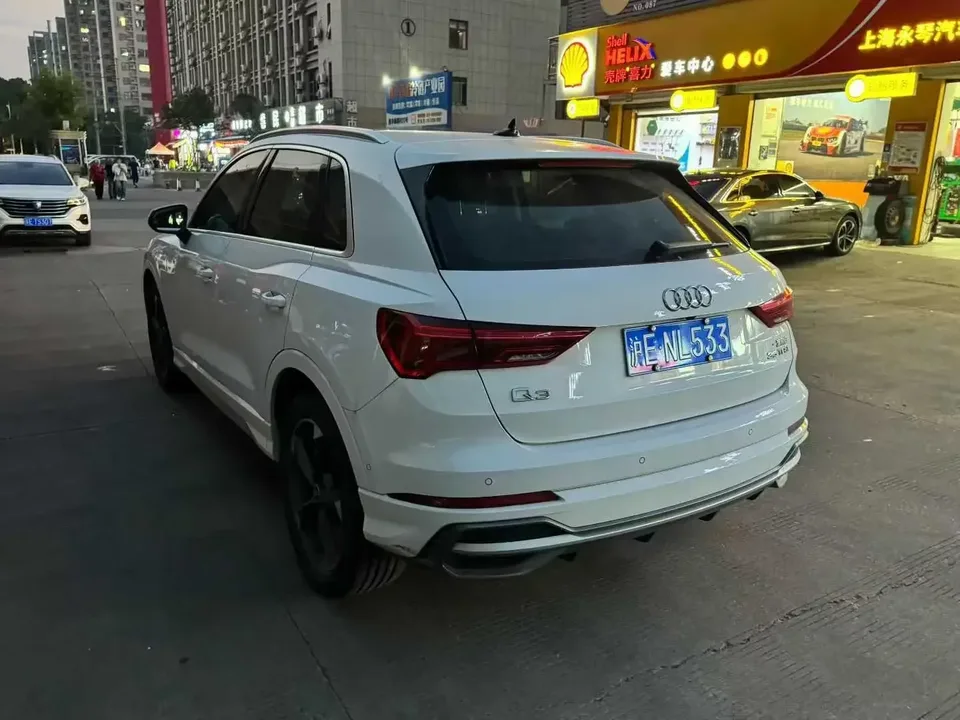 Audi Q3 Audi Q3 2022 35 TFSI Stylish Dynamic 2022 — thumbnail 4