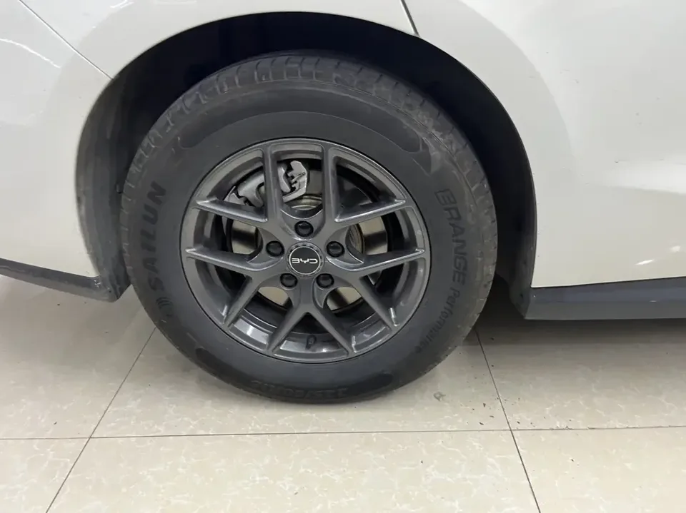 BYD Seal 06DM Seal 06DM 2024 DM-i 80KM Deluxe 2024 — thumbnail 2