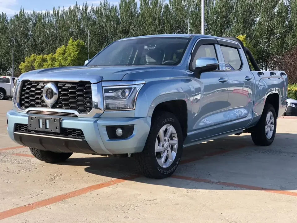 Great Wall Poer KingKong King Kong Cannon 2023 2.0T gasoline manual 4WD pilot type long box GW4C20B 2022 — thumbnail 3