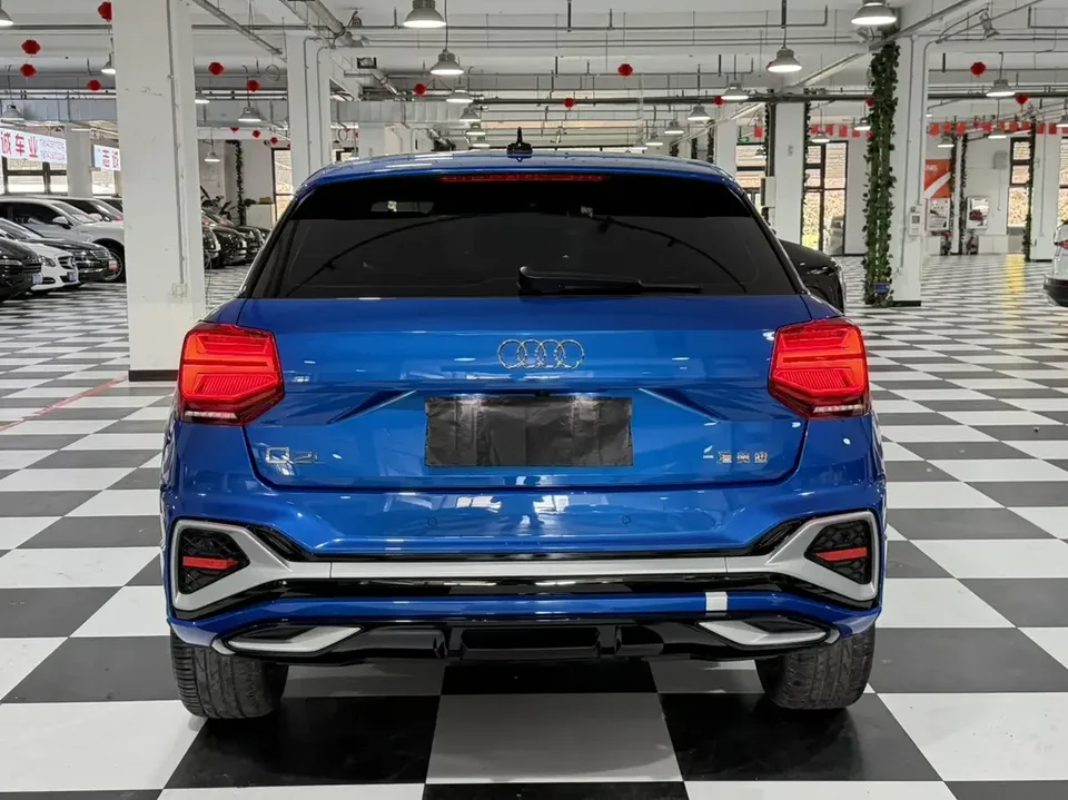 Audi Q2L Audi Q2L 2022 35 TFSI Progressive Dynamic 2022 — thumbnail 2