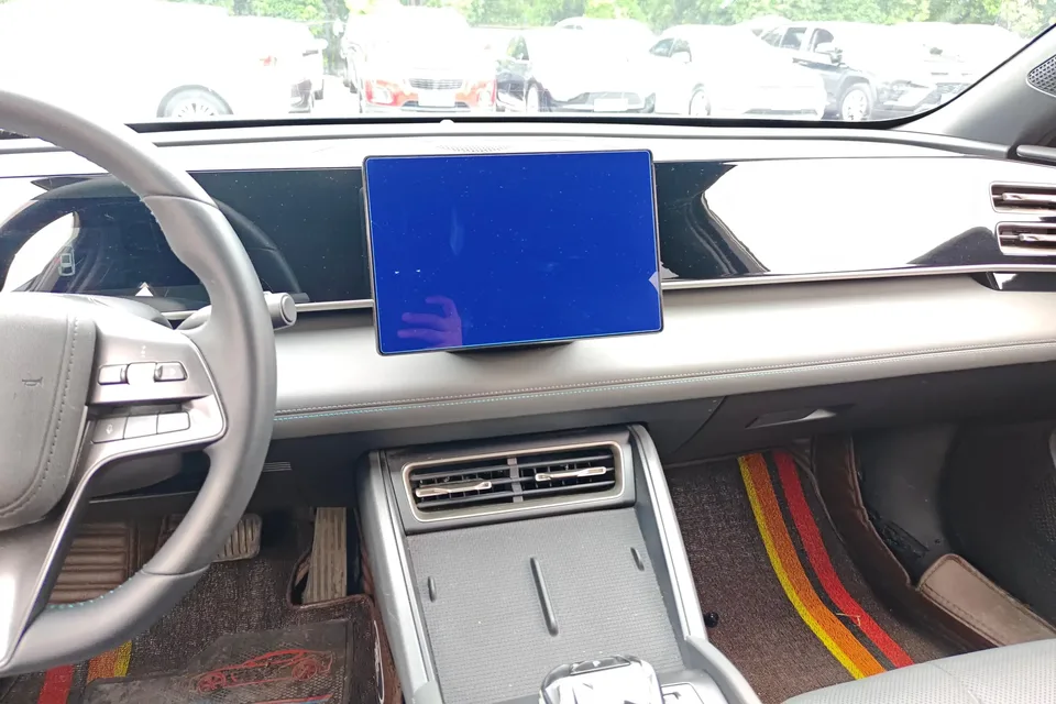 BYD Qin L DM Qin L DM 2024 DM-i 80KM Leading Type 2024 — thumbnail 3