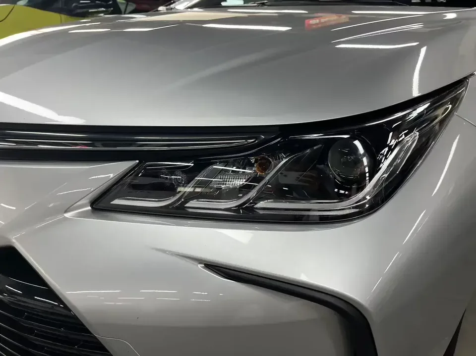 Toyota Corolla Corolla 2021 Dual Engine 1.8L E-CVT Elite Edition 2022 — thumbnail 3
