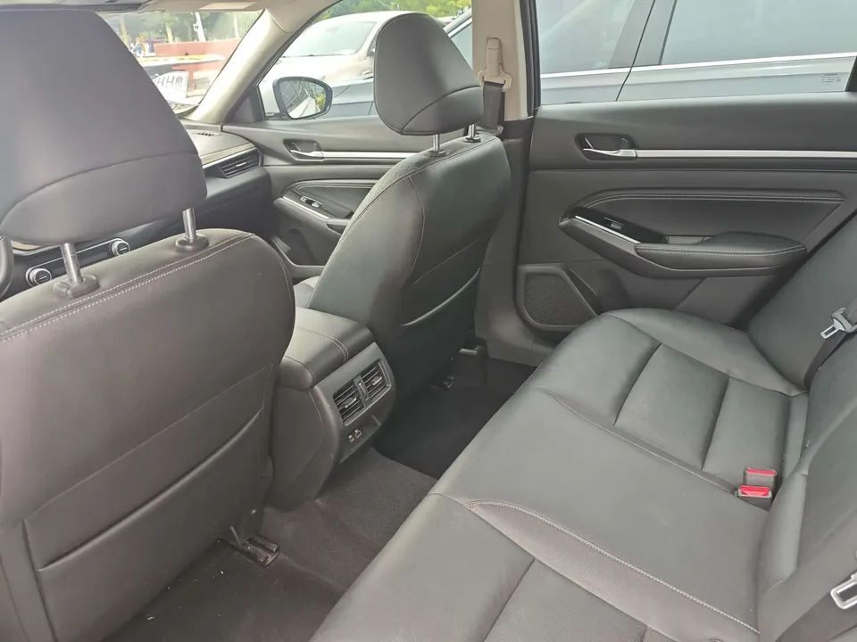 Nissan Altima Sound of nature 2021 2.0L XL Comfort Edition 2023 — thumbnail 5