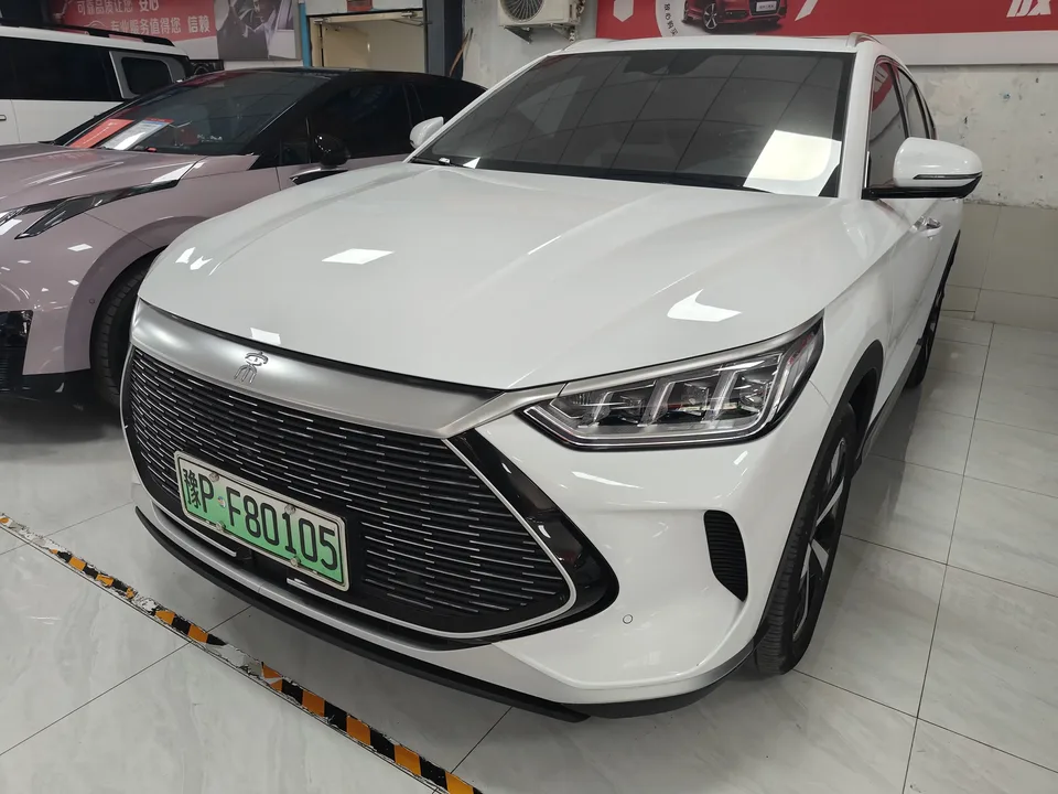 BYD Song PLUS DM Song PLUS DM 2021 DM-i 110KM 2WD Flagship PLUS 2023 — photo 1, buy with delivery to Moscow