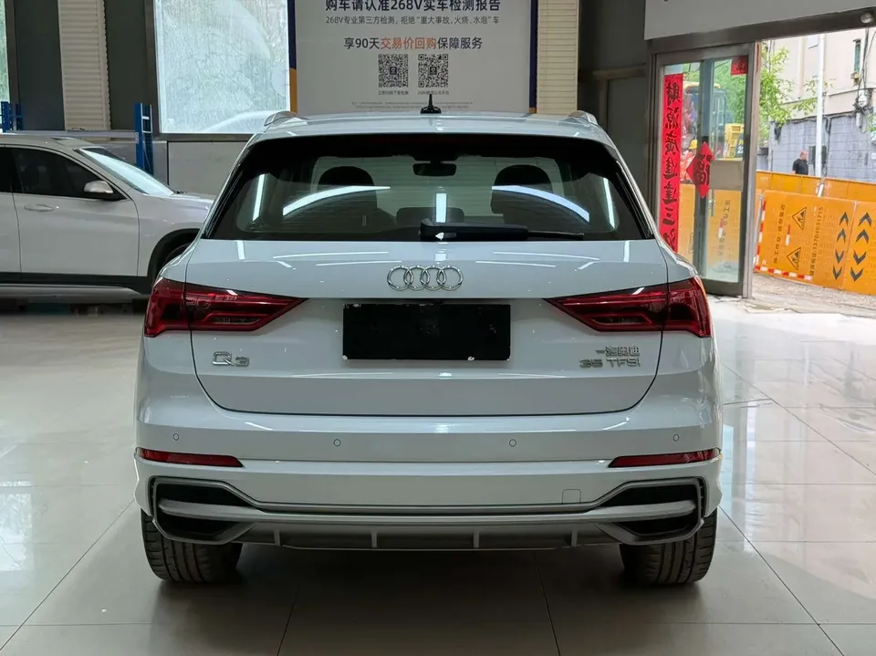 Audi Q3 Audi Q3 2022 35 TFSI Stylish Dynamic 2022 — thumbnail 2
