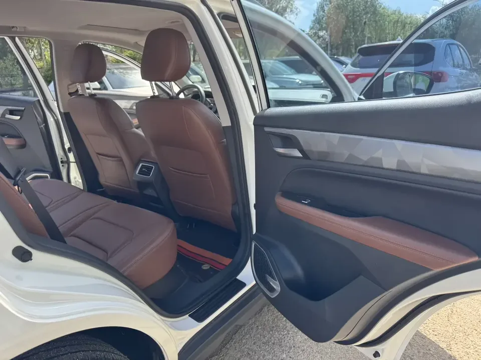 Geely Vision X6 Vision X6 2021 PRO 1.4T Automatic Premium 2023 — thumbnail 4