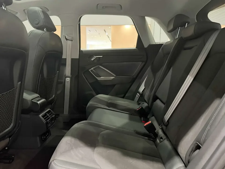 Audi Q3 Audi Q3 2023 35 TFSI Stylish Dynamic 2023 — thumbnail 4