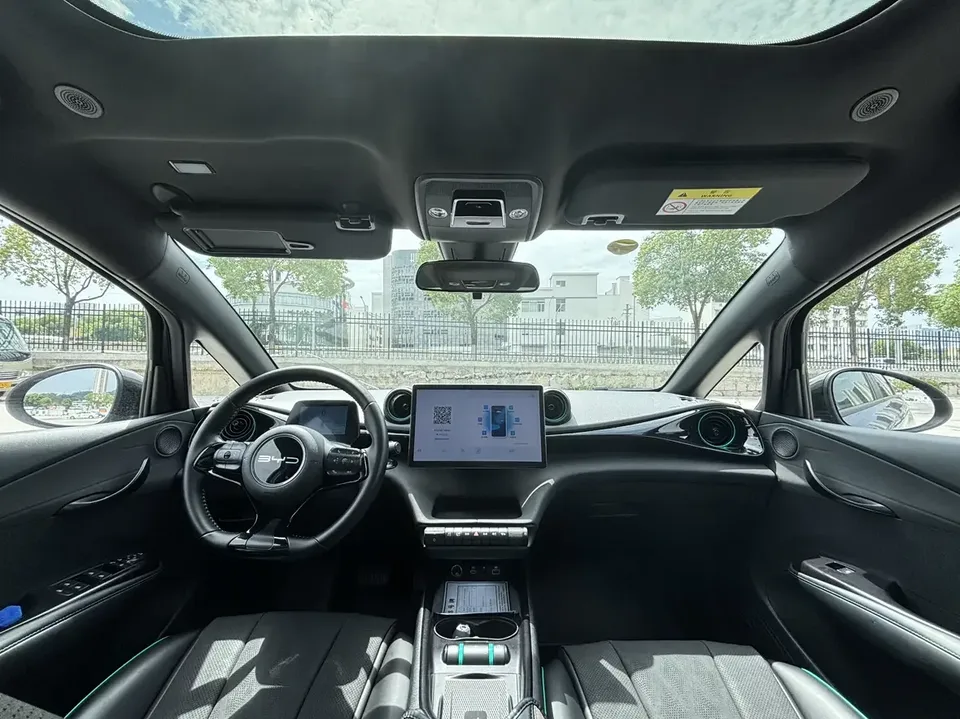 BYD Dolphin dolphin 2024 Glory Edition 420km Freedom Edition 2024 — thumbnail 3