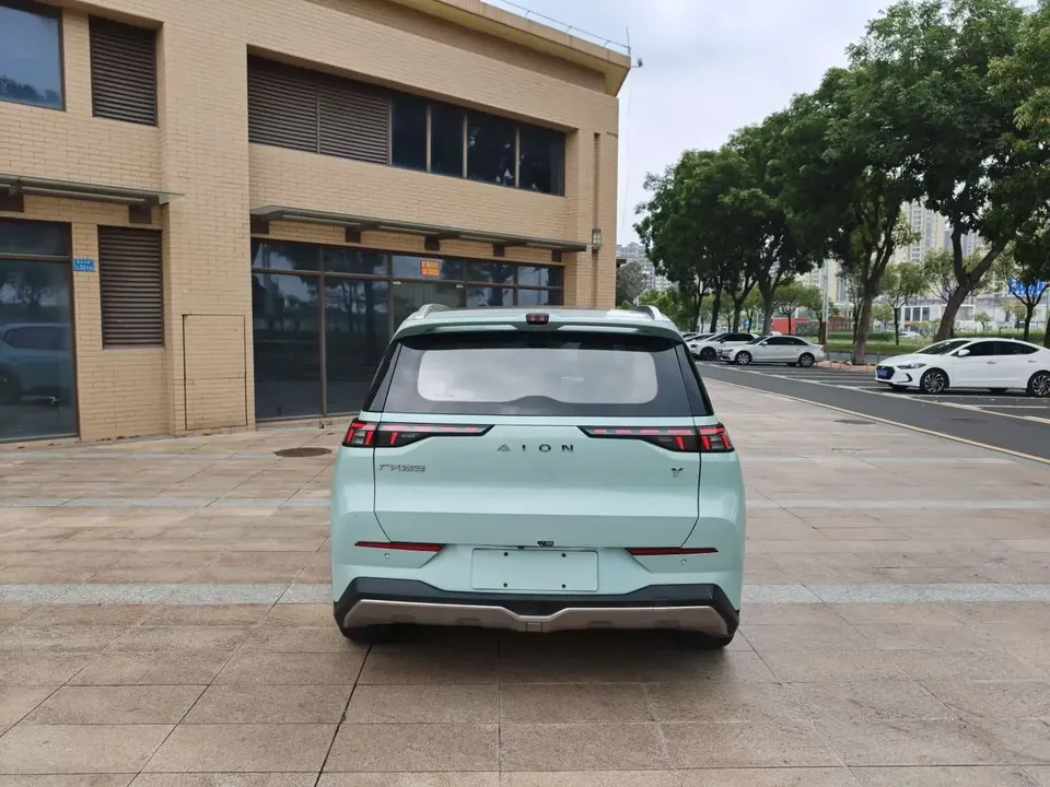 AION Y AION Y 2022 70 Intelligent Edition Lithium Iron Phosphate 2022 — thumbnail 2