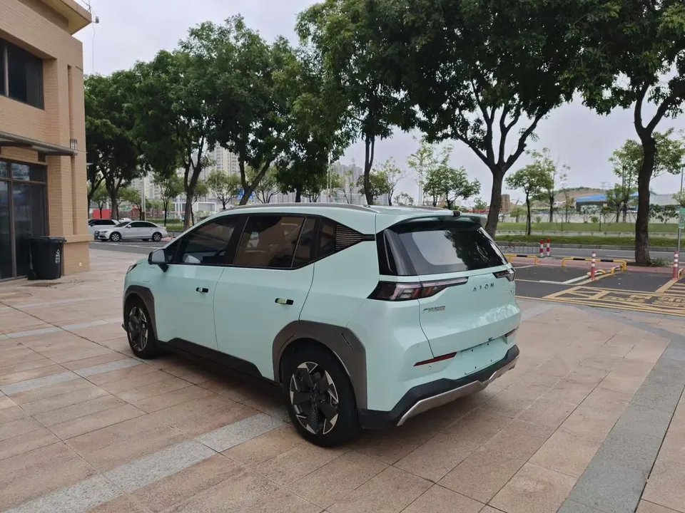AION Y AION Y 2022 70 Intelligent Edition Lithium Iron Phosphate 2022 — thumbnail 4