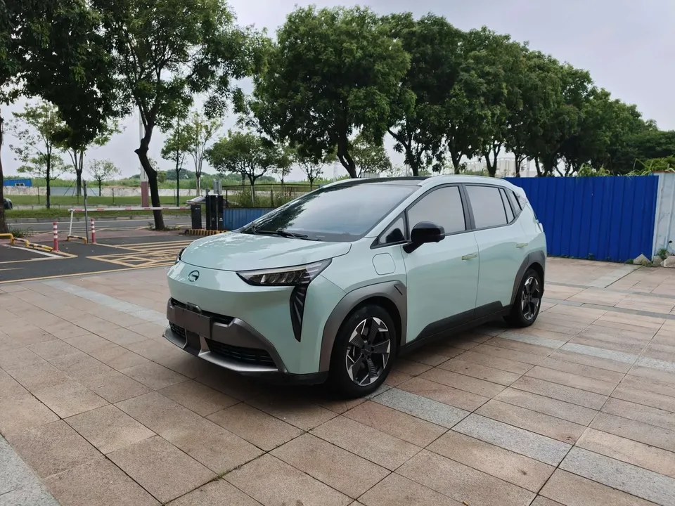 AION Y AION Y 2022 70 Intelligent Edition Lithium Iron Phosphate 2022 — photo 1, buy with delivery to Moscow